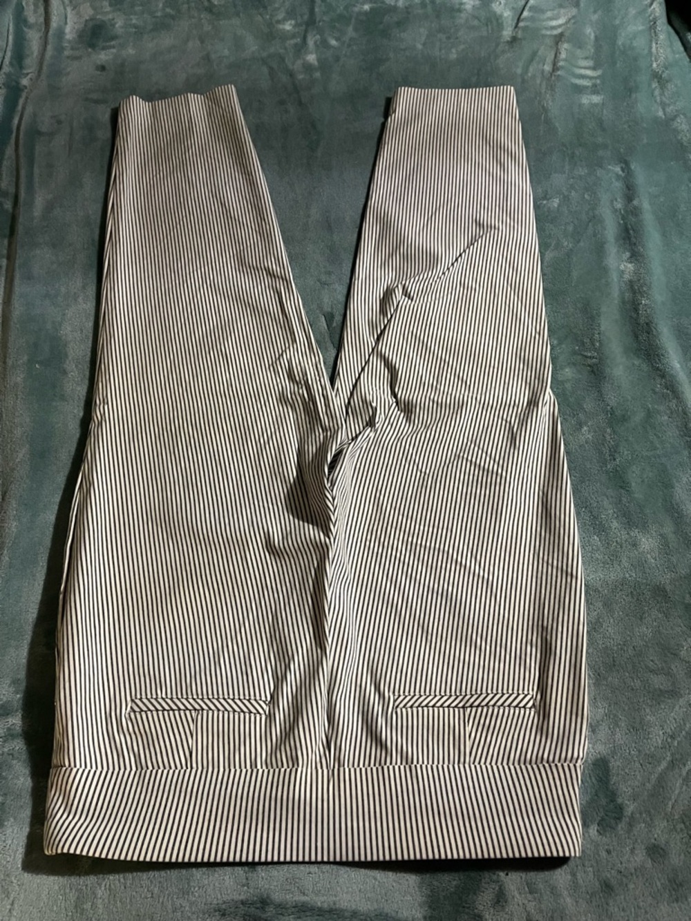 Woman’s Slim Stripe Dress Pants in White and Black MAKE AN OFFER - Picture 2 of 3